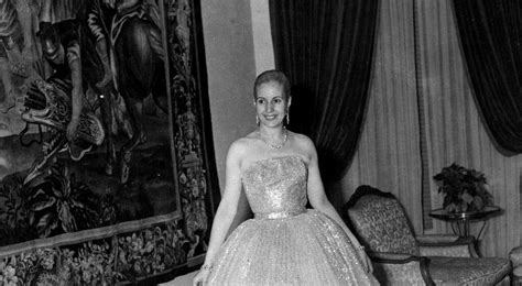 eva peron veste dior|Christian Dior: “La única reina que yo vestí fue Eva .